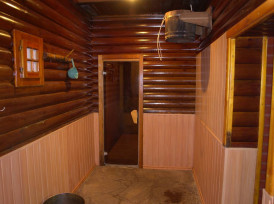 Лазня «Bunker RestoBar»