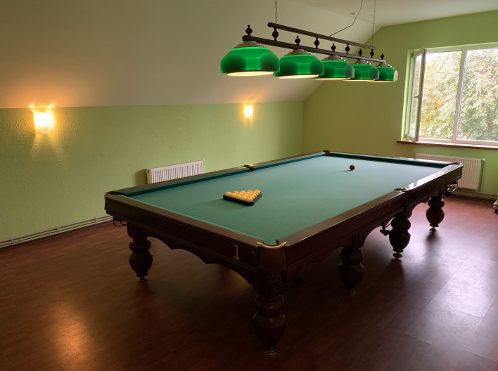 Російська лазня на дровах «Vizit Hot Club»