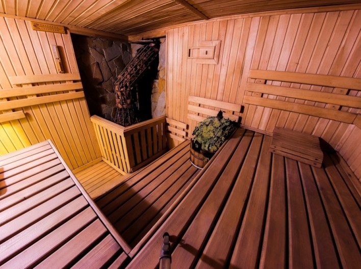 Гостинний двір «Арена»