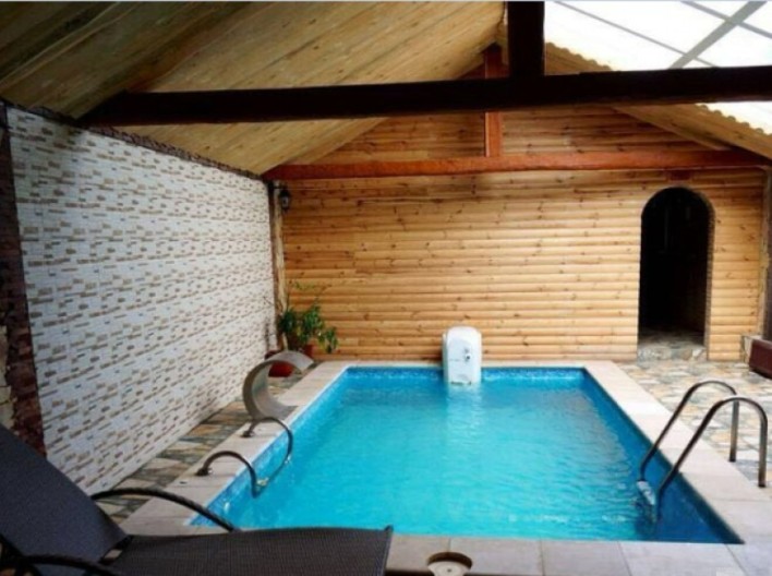 Лазня «Три Богатирі»